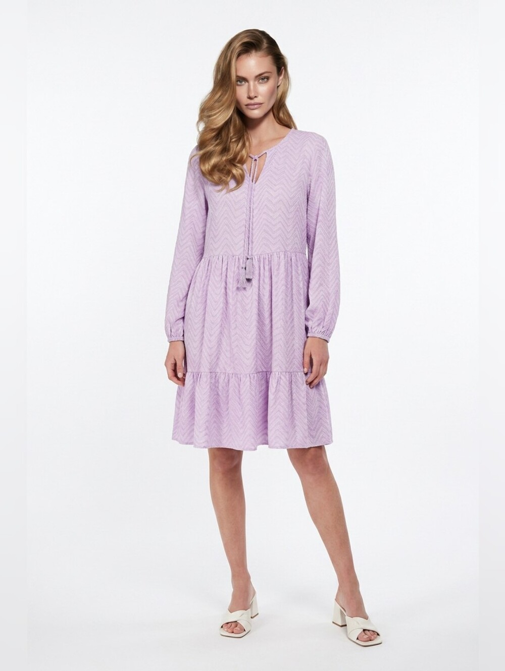 Destination 365 V-neck Short Tiered Flowing Dress FRAGRANT LILAC SZ LARGE